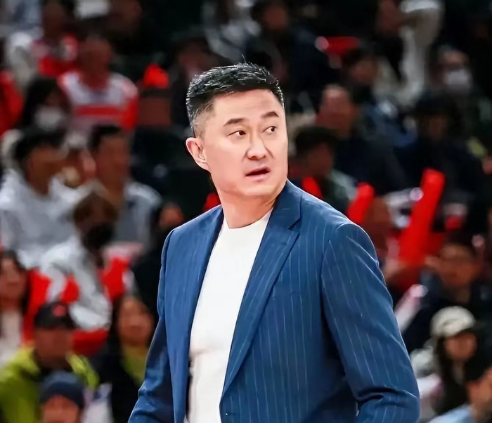 广东残阵客场掀翻卫冕冠军 浙江广厦主场首败