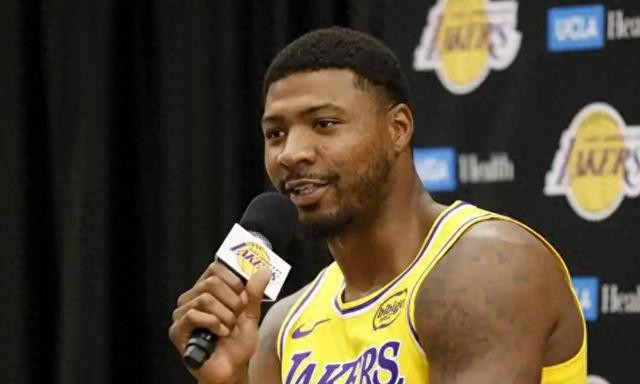 湖人季后赛首战迎火箭冲击 斯马特防守成关键变