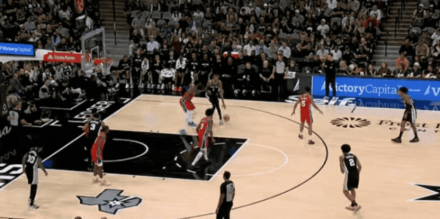 马刺力克费城赛季60胜 文班亚马伤退卡斯尔成防